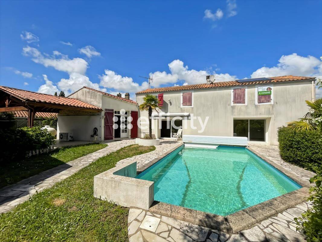 Maison 5 pièces 132 m² · à Saint-Benoist-sur-Mer · 132 m² · 259 000 €