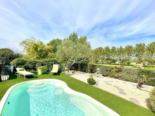 Maison à vendre 795 000 € 6 pièces 4 chambres 152 m² 400 m² de terrain Mallemort 13370