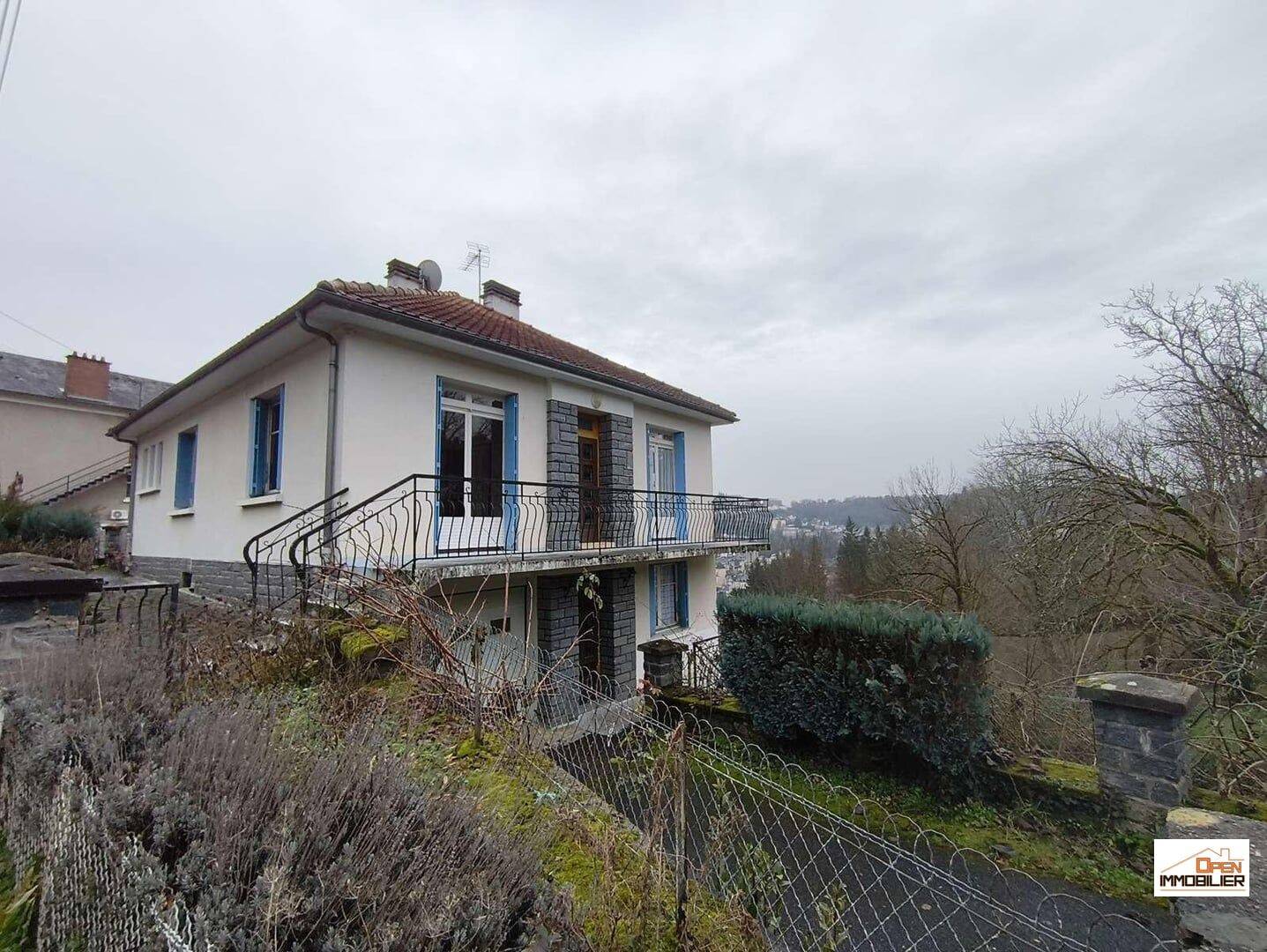 Maison 9 pièces 165 m² · à Tulle · 165 m² · 99 000 €