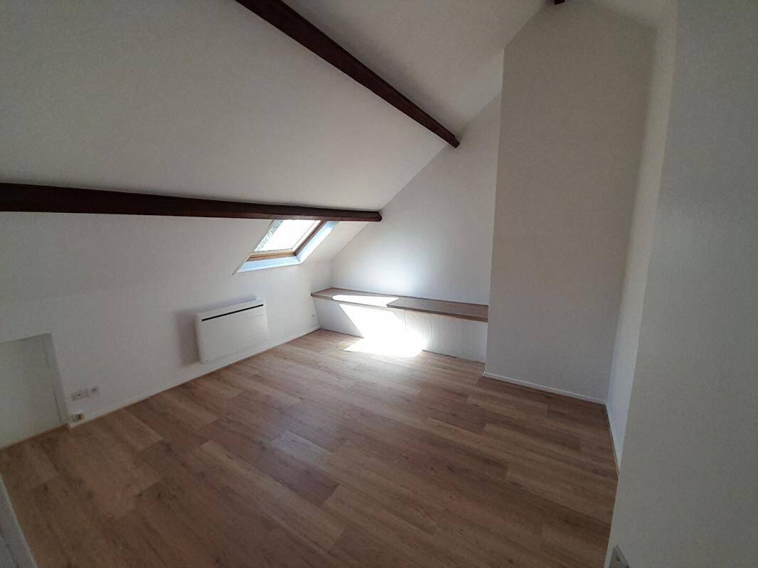 Appartement 1 pièce 24 m² · à Chalon-sur-Saône · 24 m² · 430 €