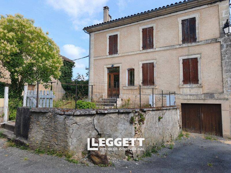 Maison 6 pièces 145 m² · à Beauronne · 145 m² · 151 000 €