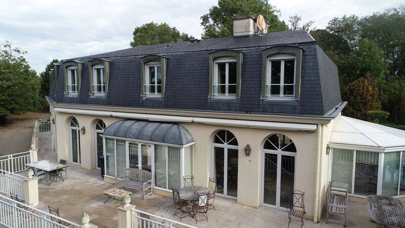 Maison 18 pièces 465 m² · à Trilport · 465 m² · 1 040 000 €