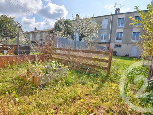 Maison à vendre 175 000 € 5 pièces 3 chambres 104,1 m² 218 m² de terrain Romans-sur-Isère 26100