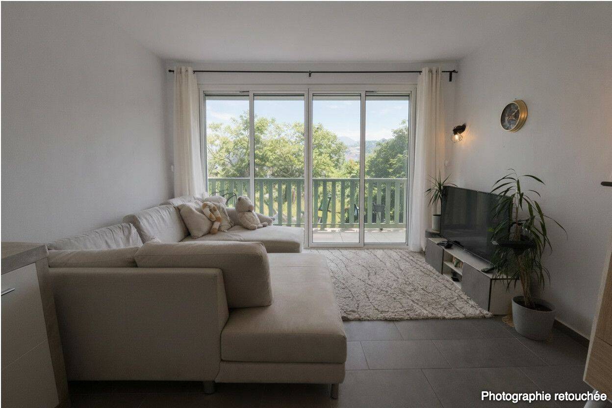 Appartement 3 pièces 67 m² · à Cambo-les-Bains · 66,8 m² · 239 000 €