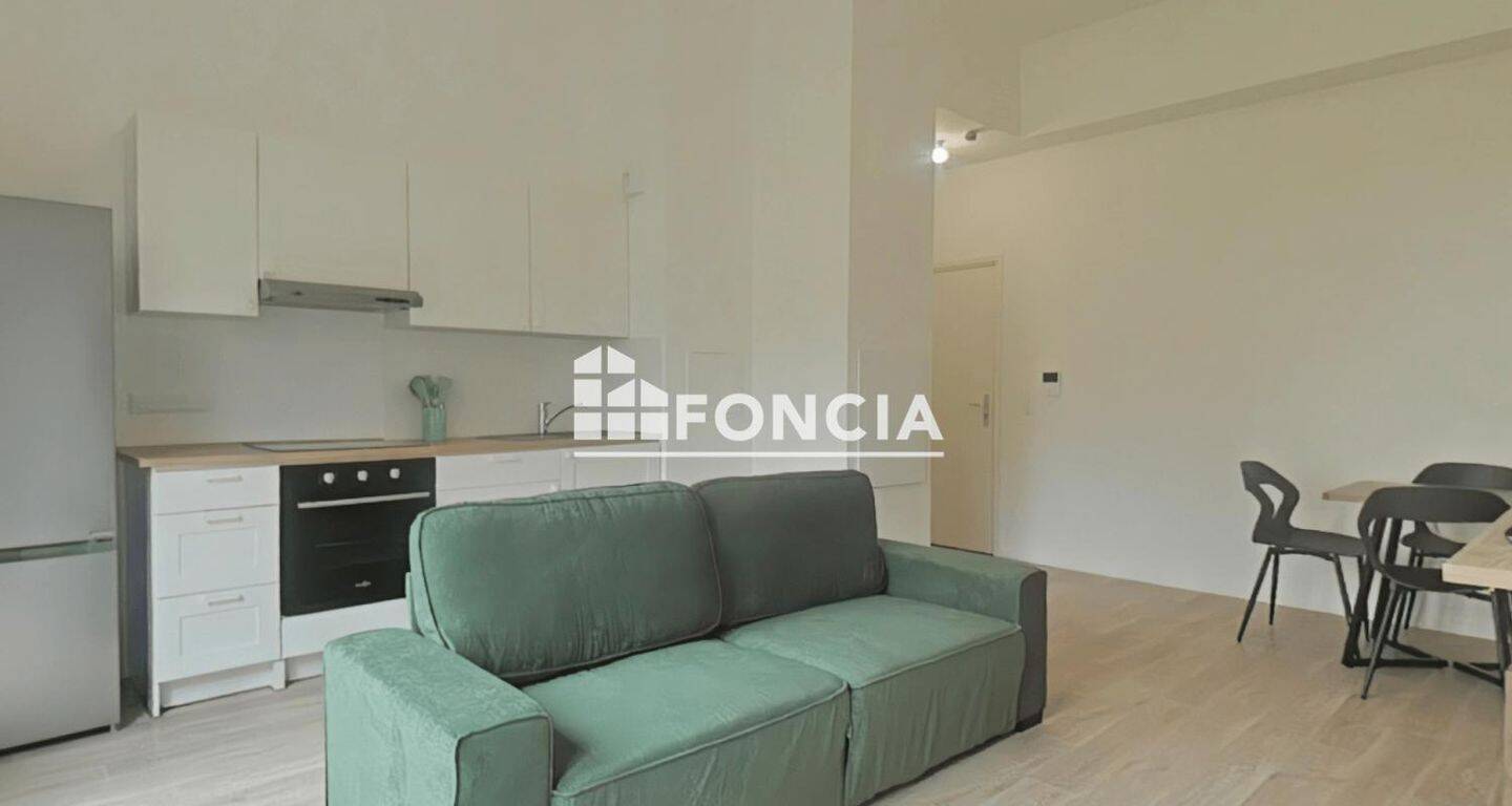Appartement 2 pièces 43 m² · à Clichy-sous-Bois · 42,6 m² · 890 €/mois