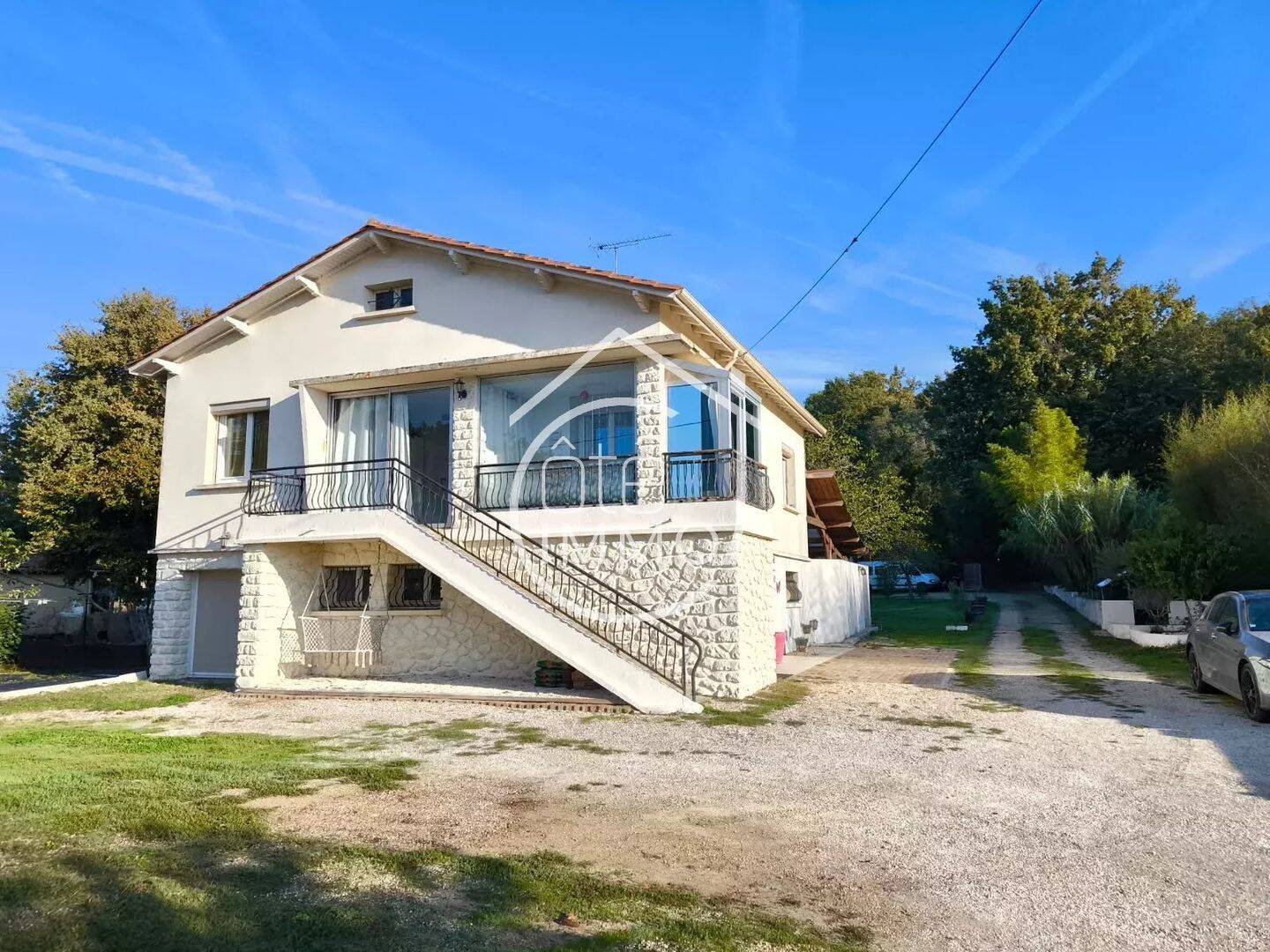Maison 8 pièces 135 m² · à Prigonrieux · 135 m² · 242 000 €