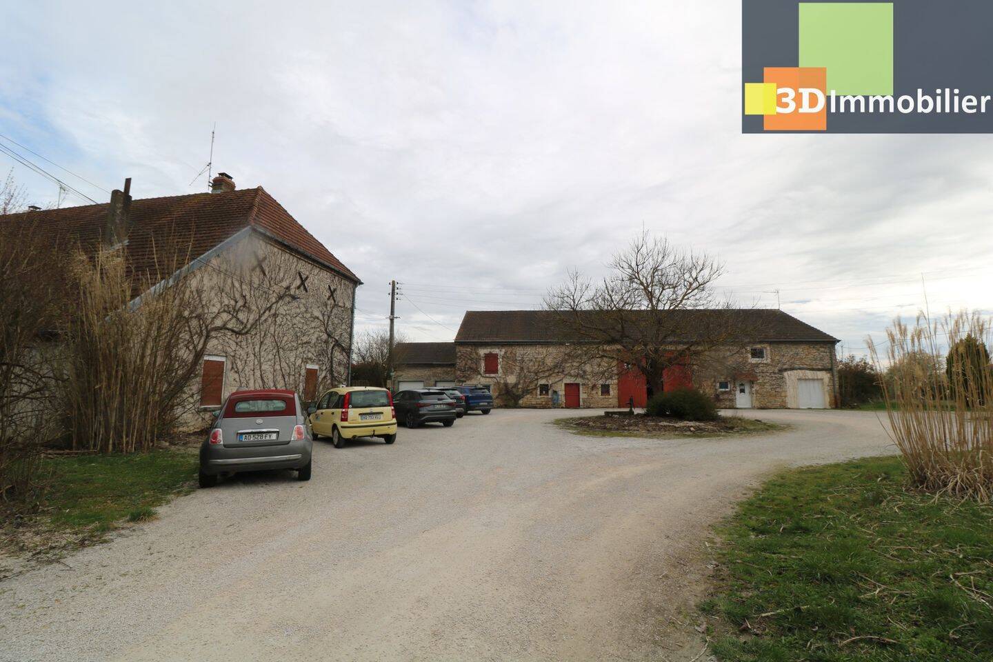 Maison 14 pièces 586 m² · à Dole · 586 m² · 790 000 €