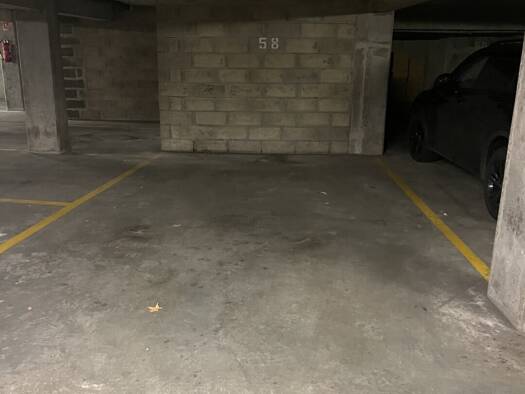 Parking à louer 100 € 12 m² Saint Marc-Croix de Pierre-Saint Nicaise Rouen 76000