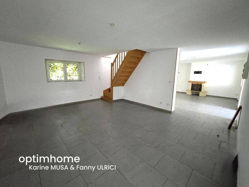 Maison 8 pièces 149 m² · à Fourmies · 149 m² · 50 000 €