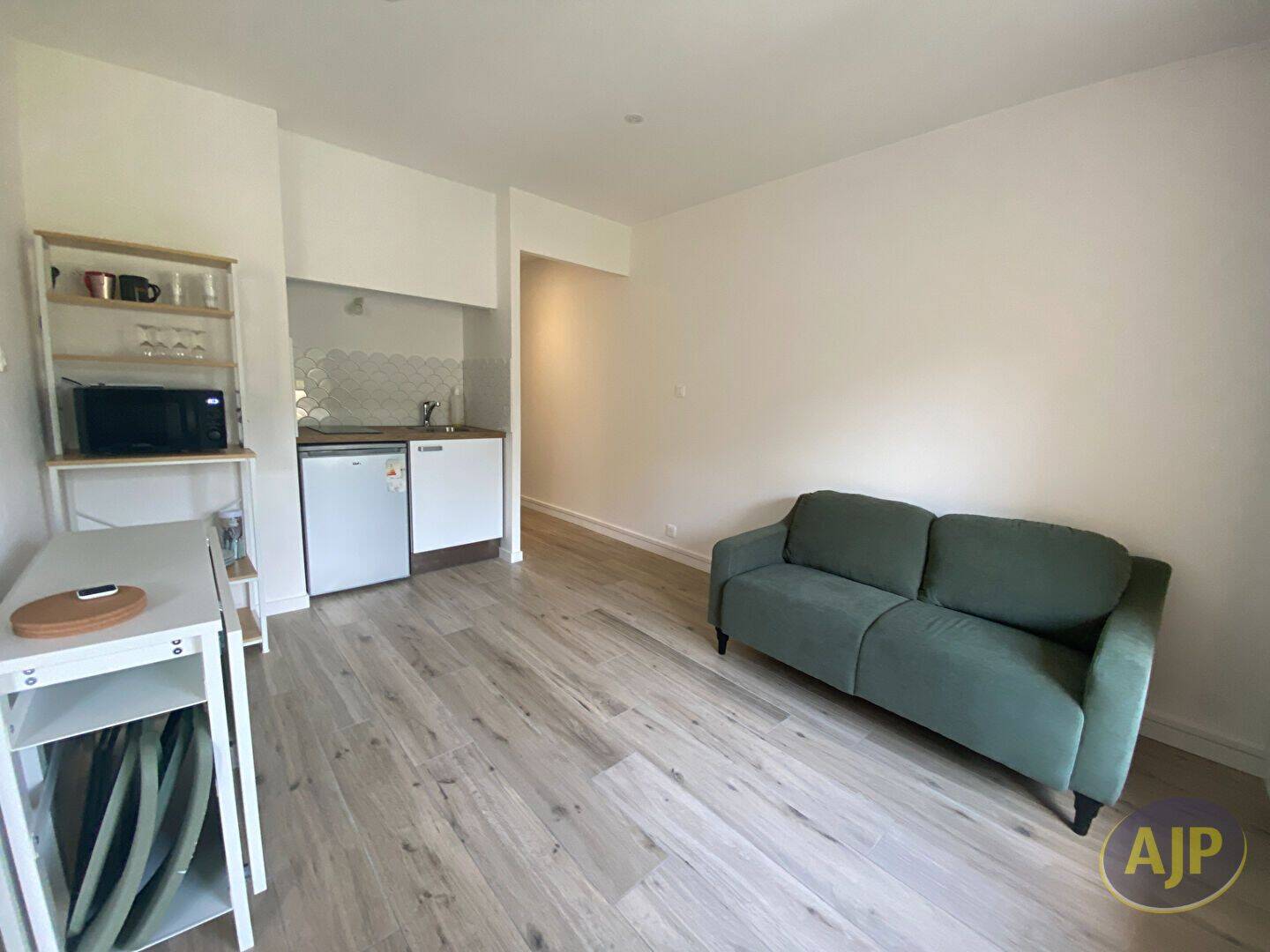 Appartement 1 pièce 28 m² · à Arcachon · 27,5 m² · 800 €/mois