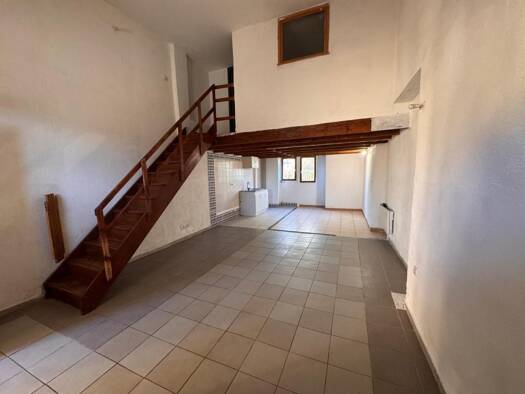 Appartement à louer 392 € 2 pièces 1 chambre 51,9 m² Étage 1/2 Saint-Ambroix 30500