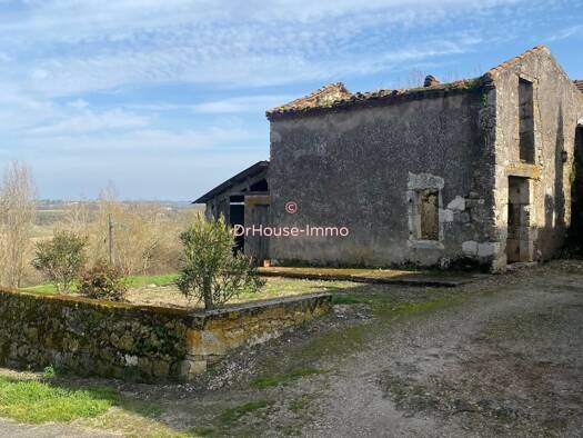 Maison à vendre 30 000 € 1 pièce 1 chambre 180 m² Saint-Salvy 47360