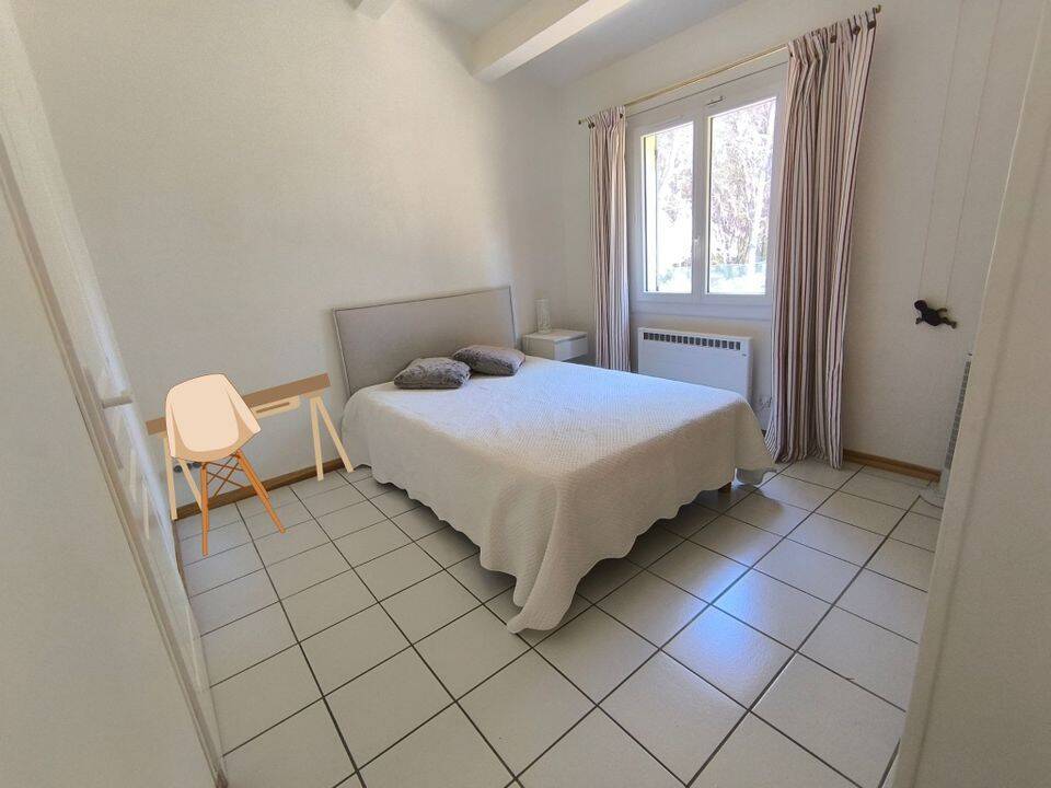 Appartement 1 pièce 16 m² · à Lambesc · 16 m² · 470 €