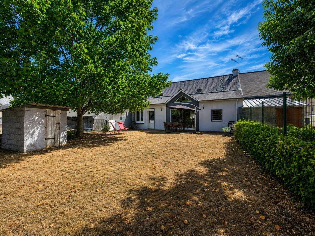 Maison 5 pièces 169 m² · à Fégréac · 168,7 m² · 243 800 €