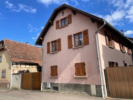 Maison à vendre 284 000 € 6 pièces 3 chambres 112 m² 723 m² de terrain Niedernai 67210