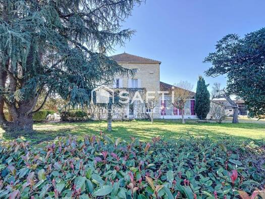 Maison à vendre 415 000 € 6 pièces 5 chambres 290 m² 6 550 m² de terrain Sainte-Marthe 47430