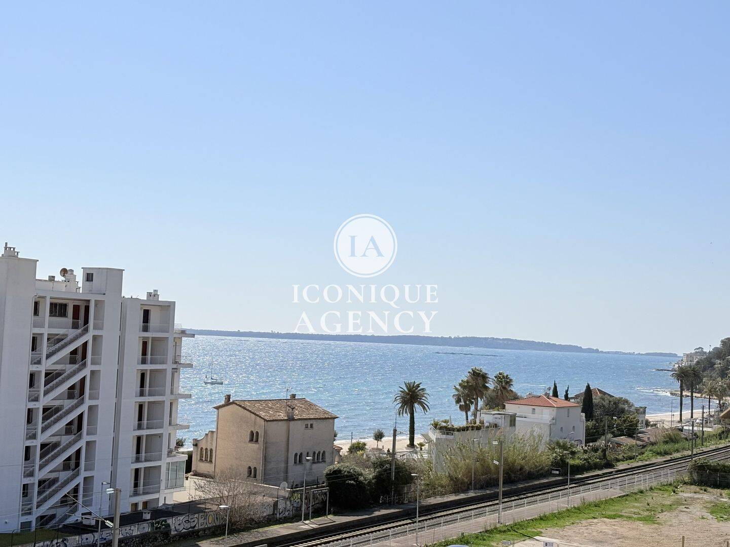 Appartement 4 pièces 80 m² · à Vallauris · 80,4 m² · 459 000 €