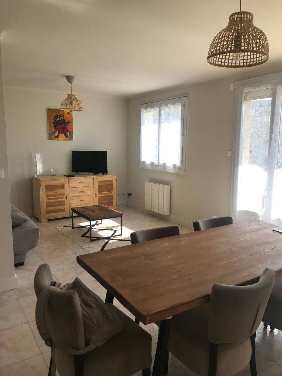 Appartement 4 pièces 75 m² · à Marseille 8ème Arrondissement · 75 m² · 1 100 €/mois