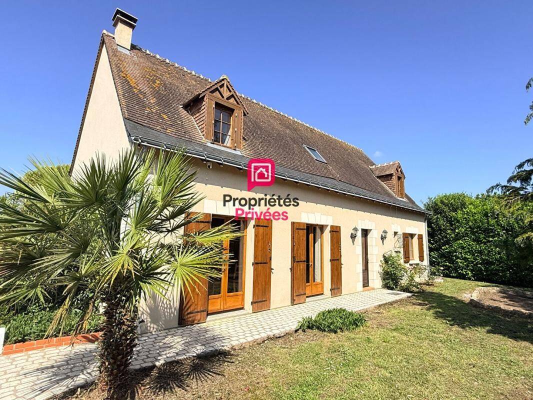 Maison 4 pièces 160 m² · à Lémeré · 160 m² · 241 900 €