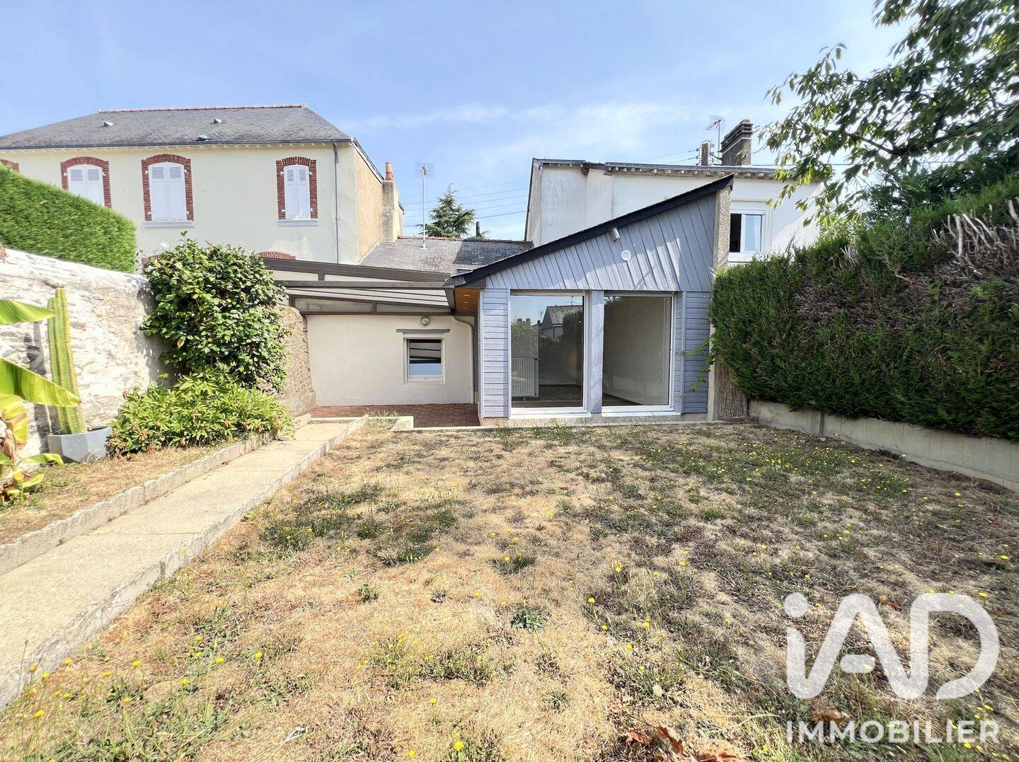 Maison 2 pièces 49 m² · à Laval · 48,9 m² · 650 €