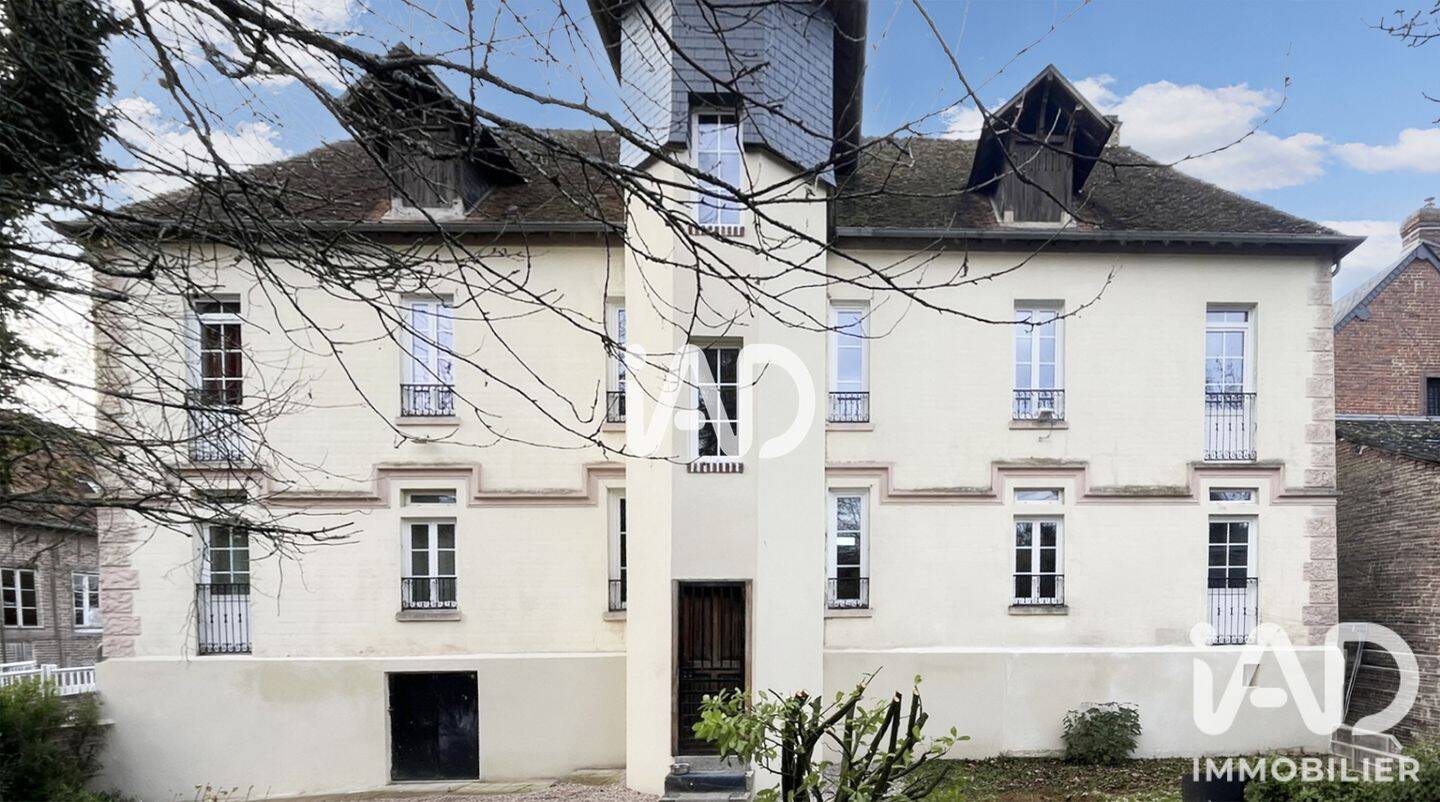 Maison 8 pièces 201 m² · à Vimoutiers · 201 m² · 347 000 €