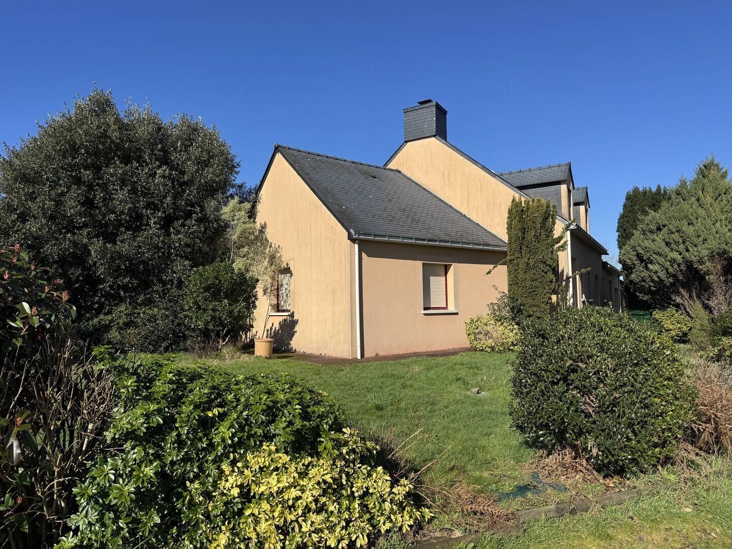 Maison 6 pièces 180 m² · à Férel · 180 m² · 412 000 €