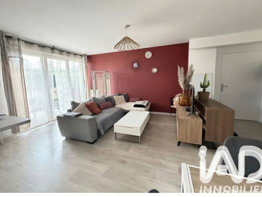 Appartement à vendre 229 000 € 3 pièces 2 chambres 61 m² RDC/4 Val Fleuri-Zone Artisanale Meaux 77100
