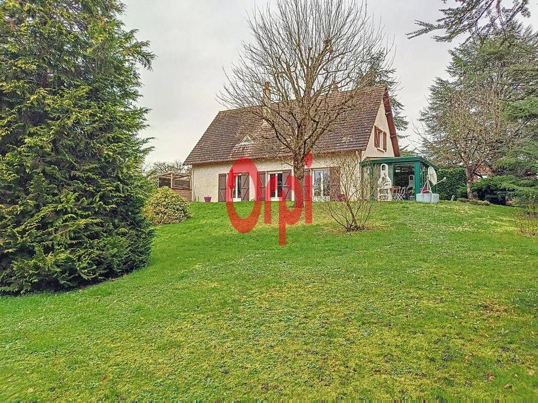 Maison 5 pièces 156 m² · à Sasnières · 156 m² · 299 800 €