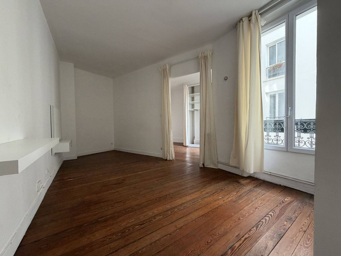 Appartement 2 pièces 37 m² · à Paris 15ème Arrondissement · 36,9 m² · 338 000 €