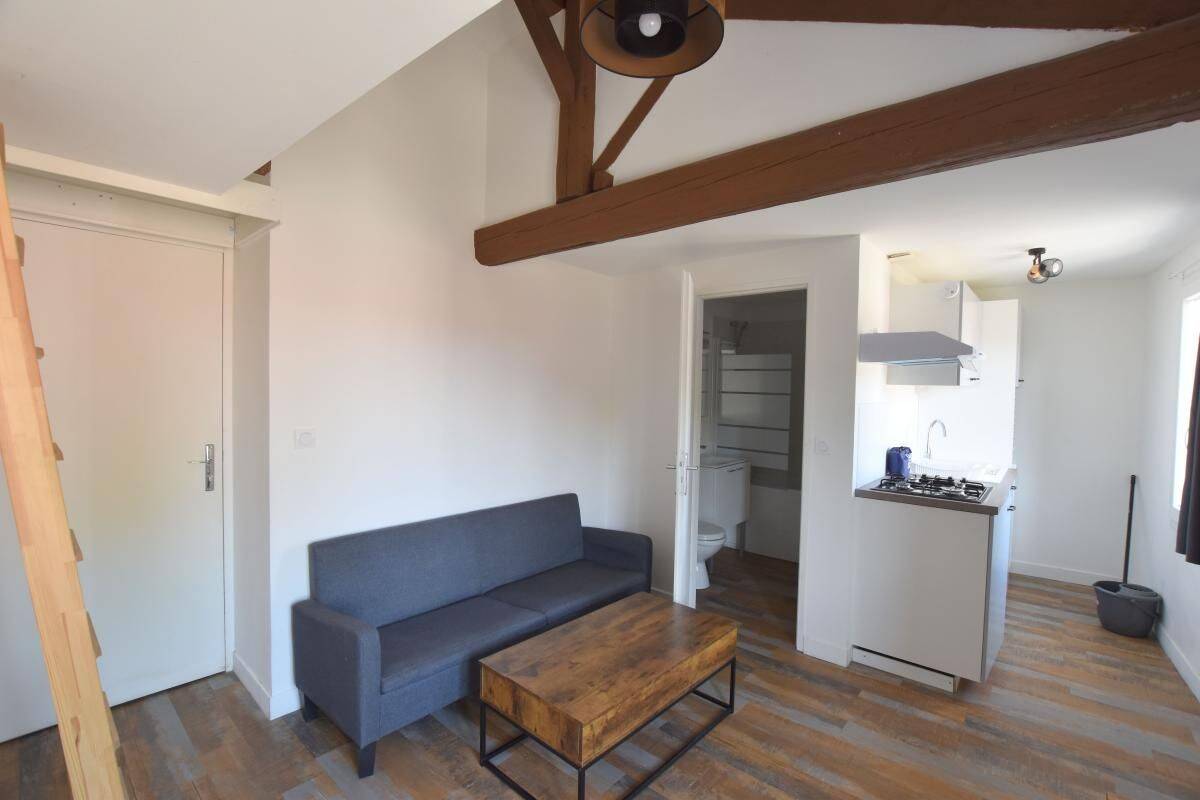 Appartement 1 pièce 18 m² · à La Mulatière · 18,4 m² · 600 €/mois