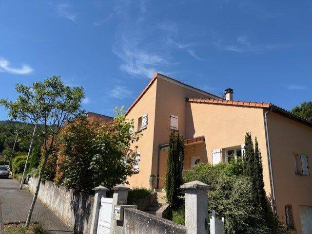 Maison 7 pièces 129 m² · à Royat · 129 m² · 449 000 €