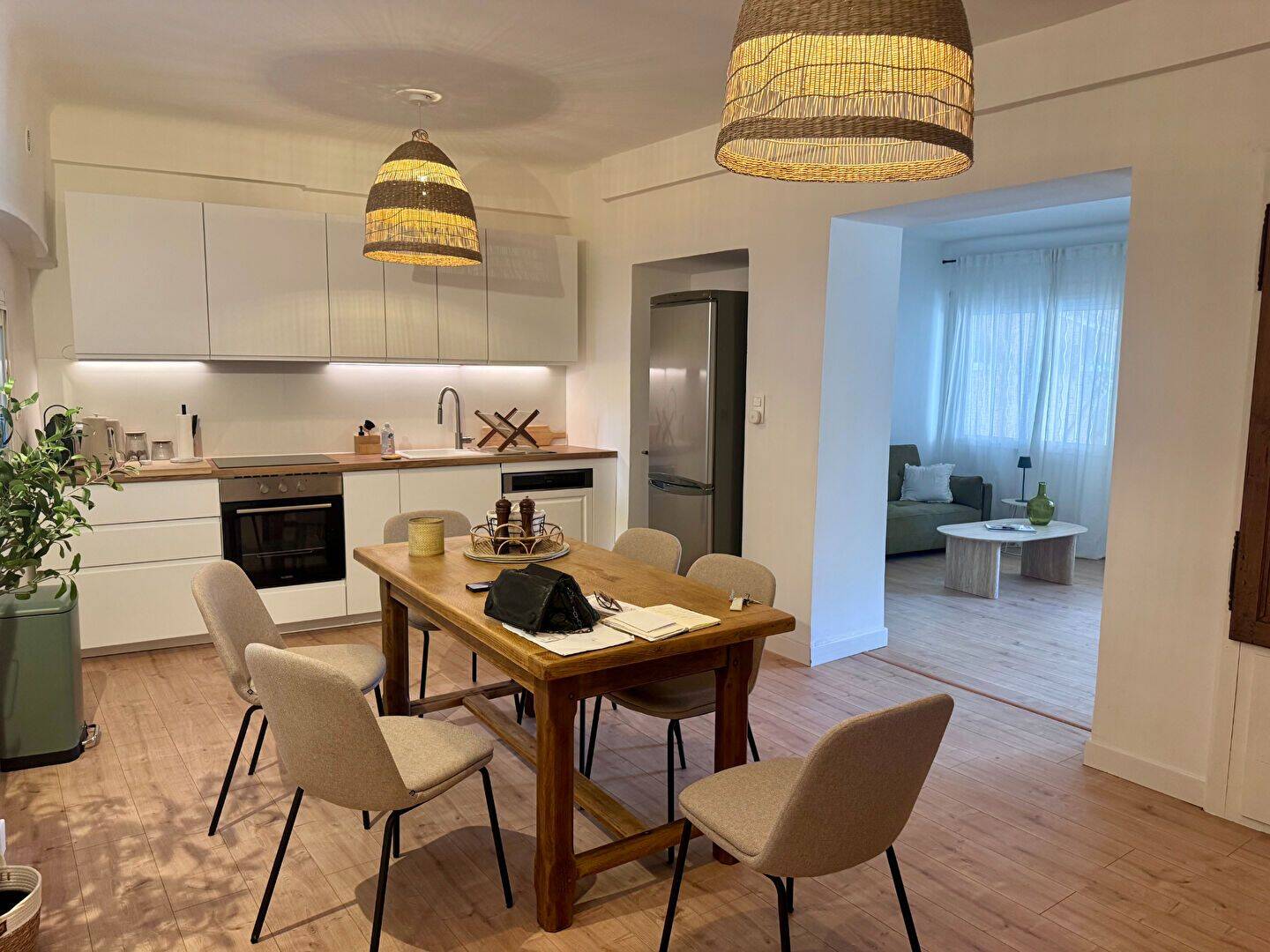 Appartement 3 pièces 83 m² · à Carry-le-Rouet · 83,5 m² · 1 600 €