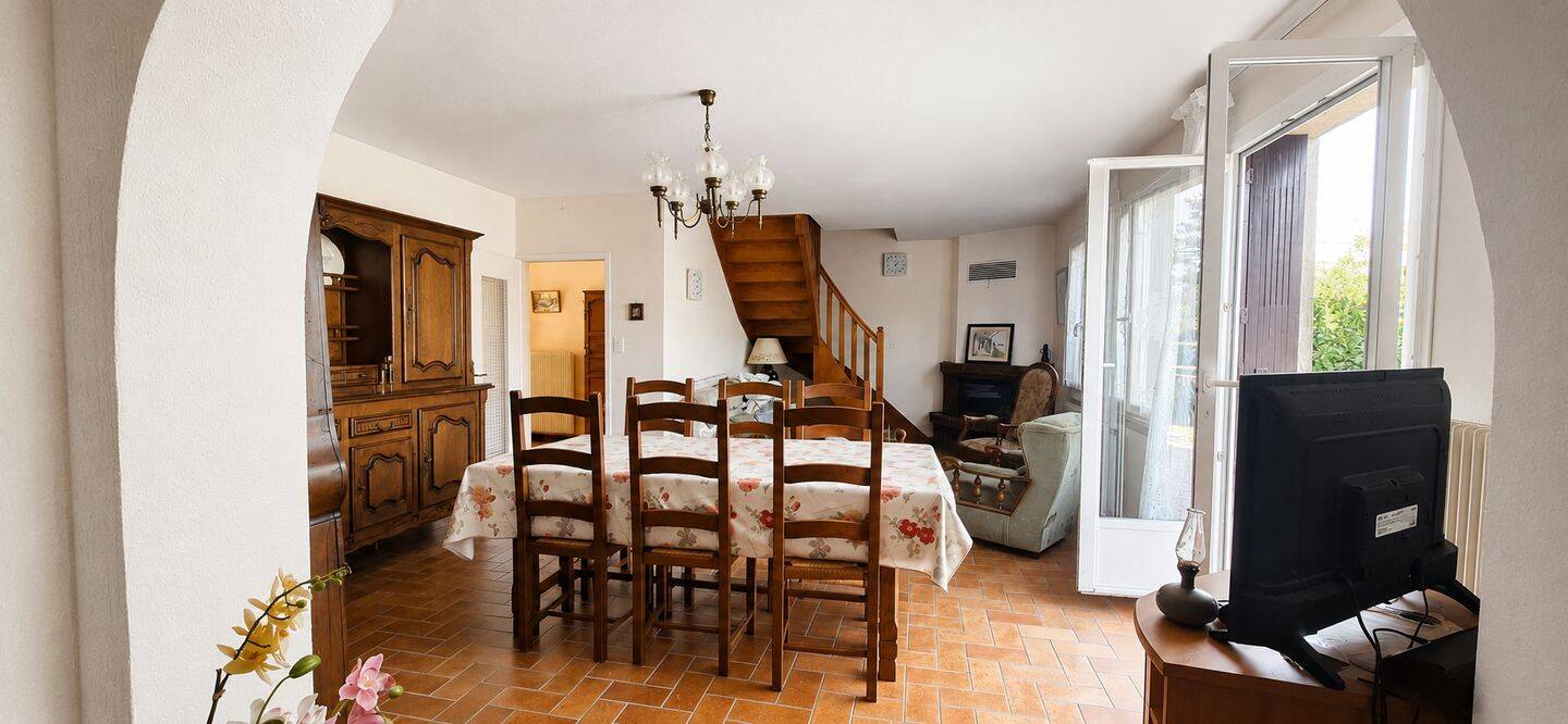 Maison 6 pièces 128 m² · à Mamirolle · 128,3 m² · 250 000 €