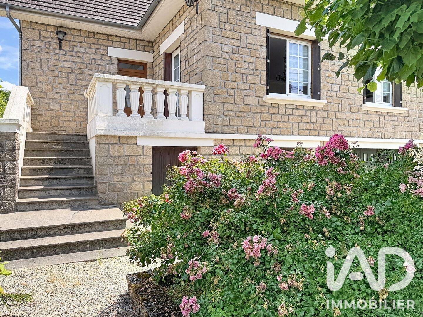 Maison 4 pièces 96 m² · à Le Lonzac · 96 m² · 155 000 €