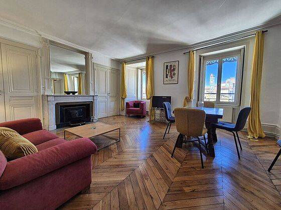 Appartement 4 pièces 81 m² · à Lyon 1er Arrondissement · 81 m² · 1 940 €