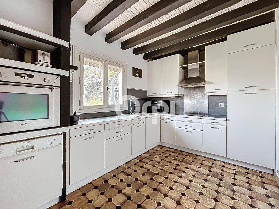 Maison 7 pièces 190 m² · à Cires-lès-Mello · 189,8 m² · 275 000 €