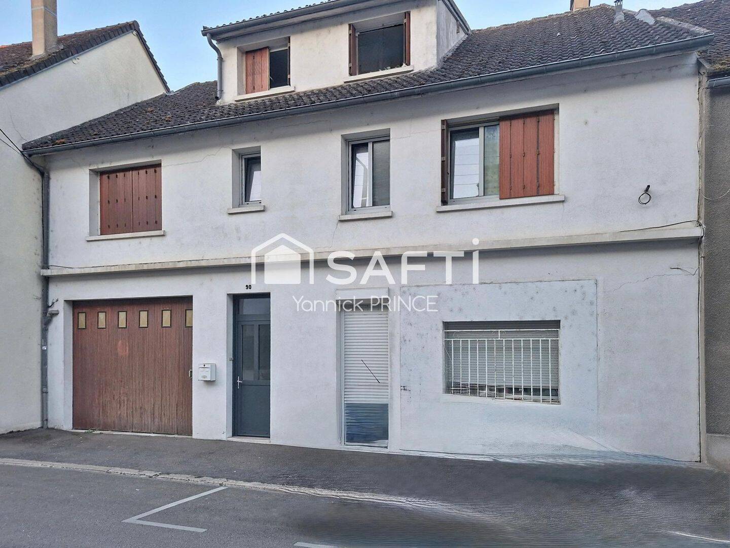 Maison 7 pièces 178 m² · à Sens · 178 m² · 280 000 €