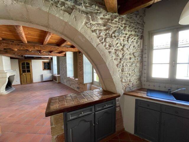 Appartement 3 pièces 71 m² · à Nîmes · 71 m² · 805 €