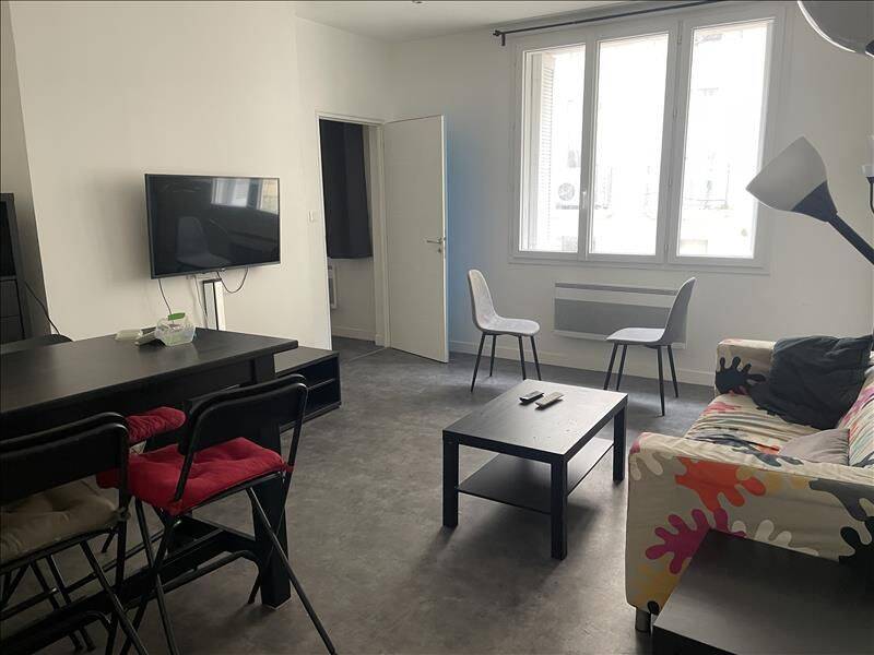Appartement 3 pièces 75 m² · à Toulon · 75 m² · 840 €