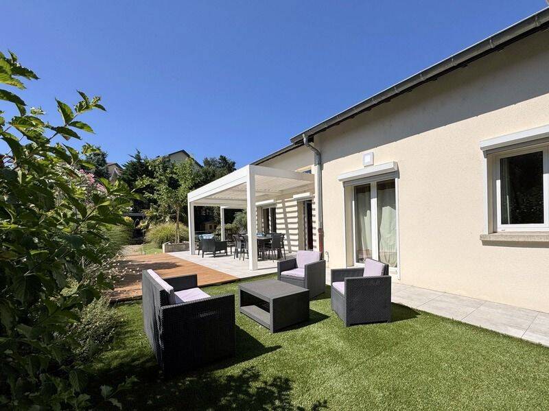 Maison 8 pièces 172 m² · à Villette-d'Anthon · 172 m² · 595 000 €