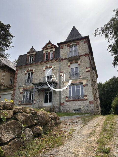 Appartement 4 pièces 115 m² · à Bagnoles de l'Orne Normandie · 115 m² · 840 €/mois