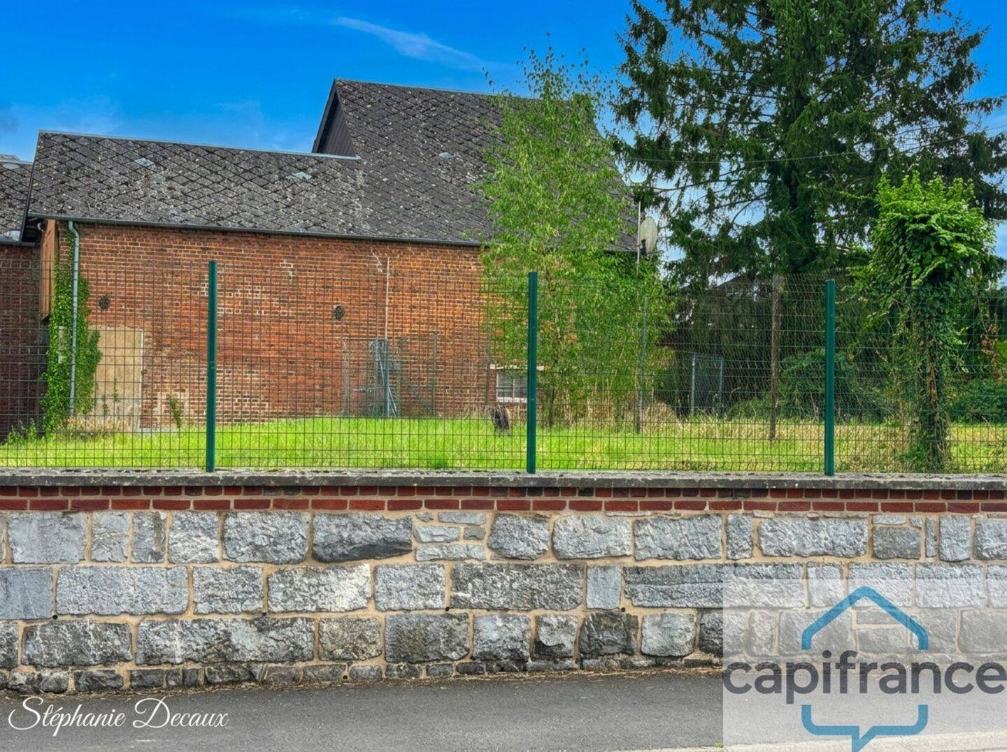 Maison 3 pièces 142 m² · à Glageon · 142 m² · 49 000 €