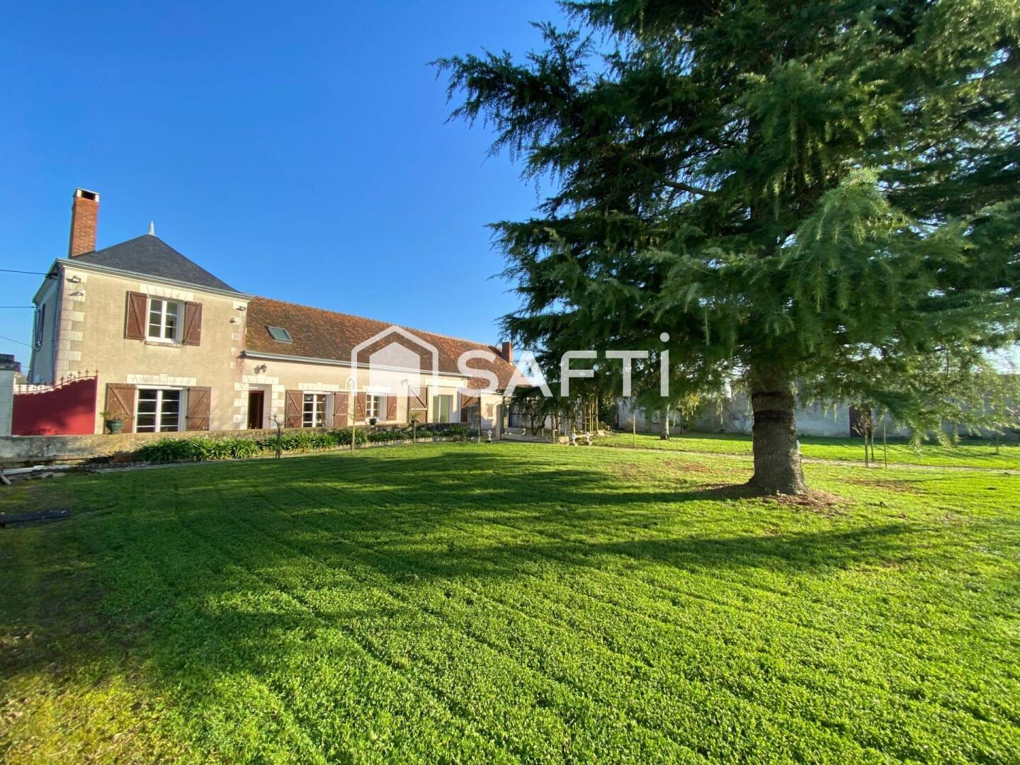 Maison 6 pièces 146 m² · à Azay-sur-Cher · 146 m² · 449 000 €