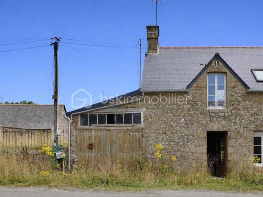 Maison à vendre 96 000 € 5 pièces 4 chambres 81 m² 700 m² de terrain Landéan 35133