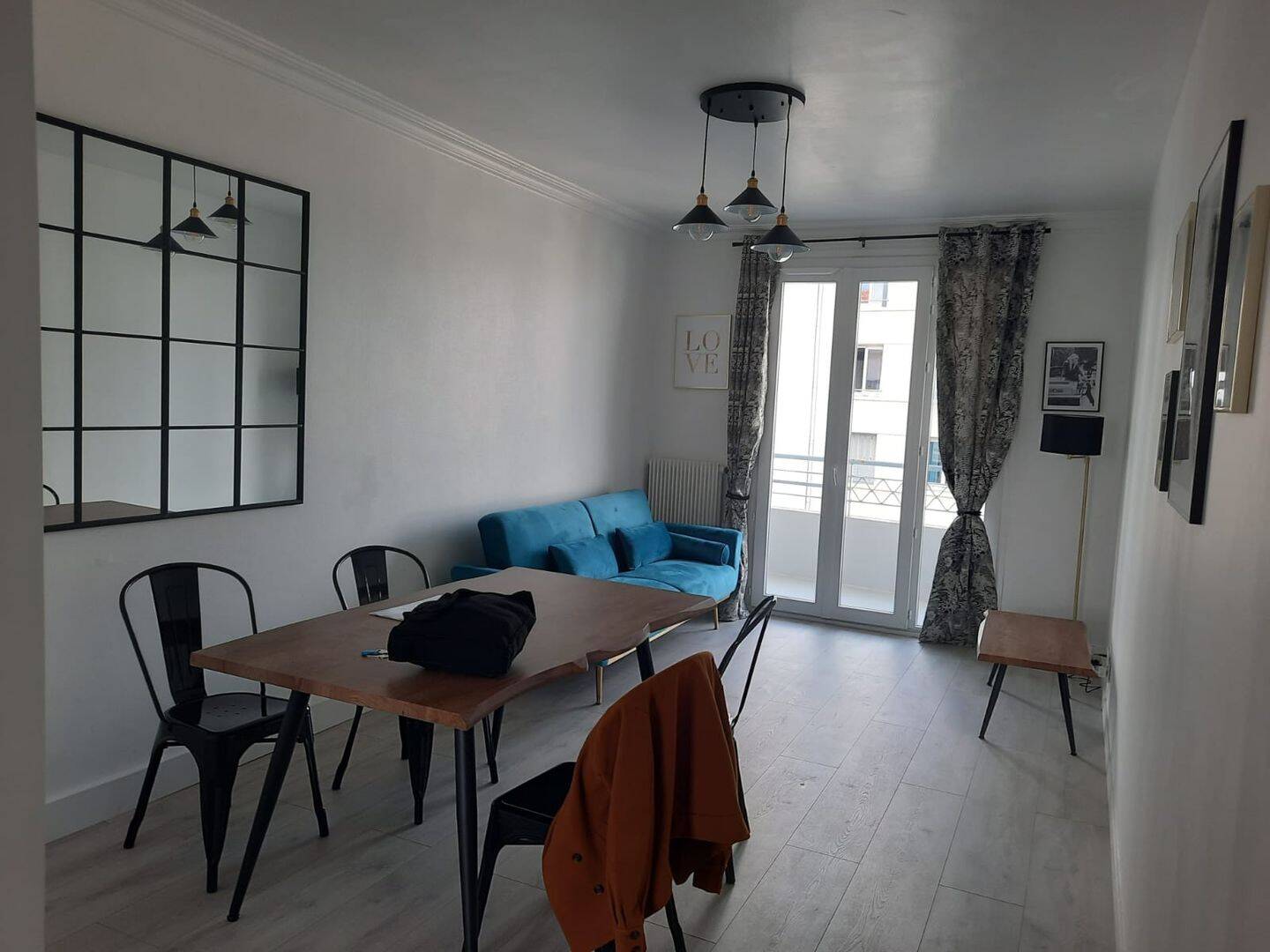 1 pièce 13 m² · à Lyon 8ème · 13,1 m² · 516 €