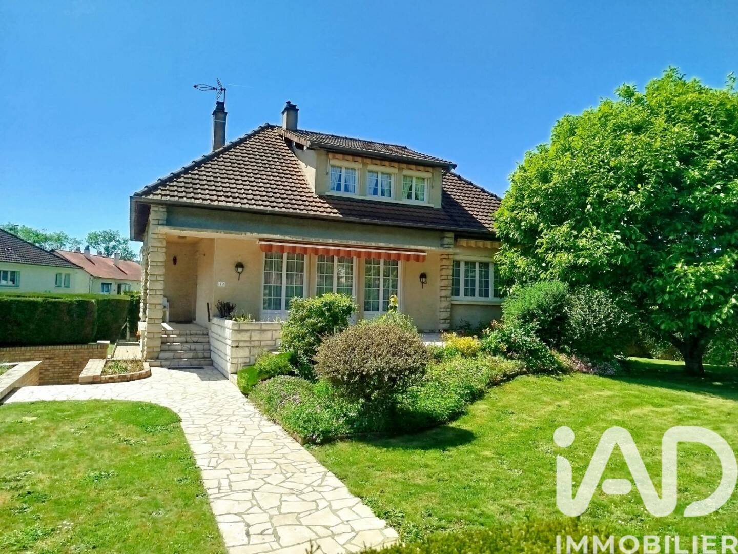 Maison 4 pièces 100 m² · à Nassandres sur Risle · 100 m² · 160 000 €