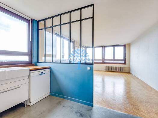 Appartement à vendre 455 000 € 4 pièces 3 chambres 84 m² Étage 11/13 Village Fontenay-sous-Bois 94120