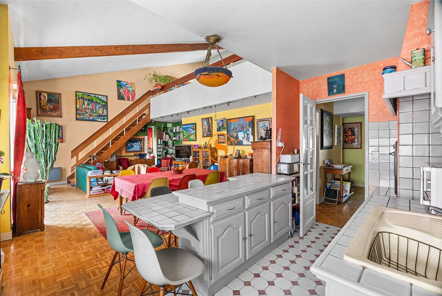 Appartement 6 pièces 144 m² · à Creil · 144 m² · 260 000 €