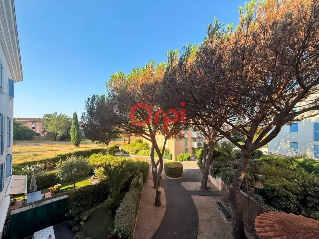 Appartement 4 pièces 79 m² · à Fréjus · 78,6 m² · 1 124 €