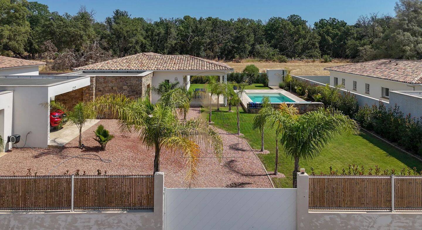 Maison 6 pièces 142 m² · à Prunelli-Di-Fiumorbo · 142,5 m² · 755 000 €